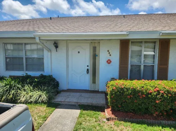 625 Pines Knoll #B, Fort Pierce, FL 34982