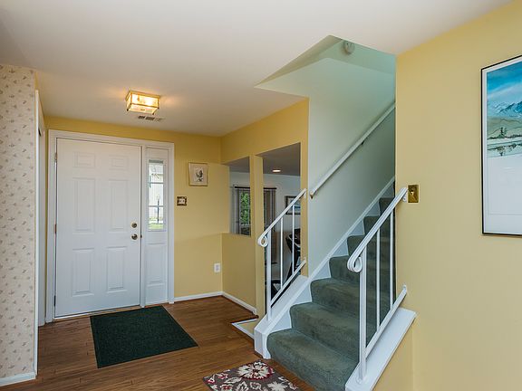 2nd image of 6020 Cloudland Ct