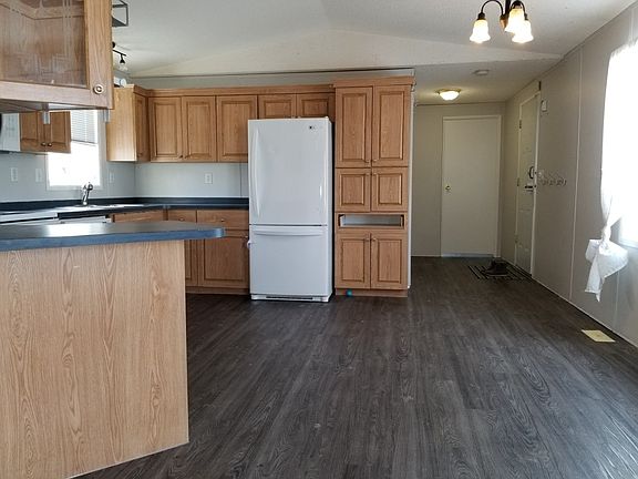 2nd image of 3436 Lakeview Poin NW