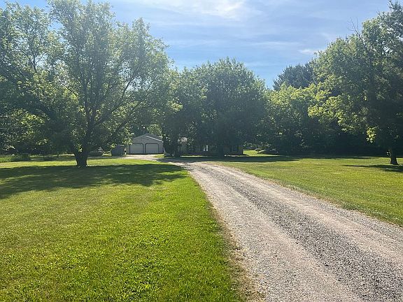 3rd image of 14499 Podunk Ave