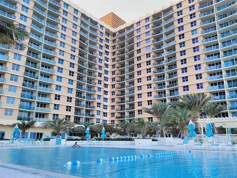 2501 S Ocean Dr #1021 — Photo 39