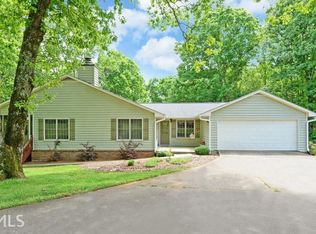 596 Paradise Park Rd, Cornelia, GA 30531