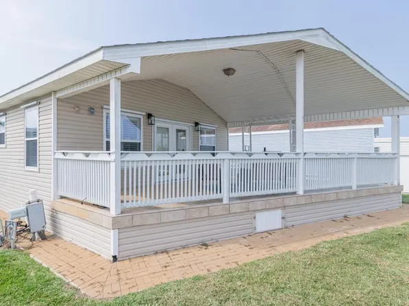 41 Abalone Cir, Port Isabel, TX 78578