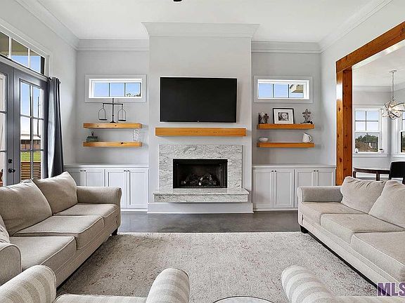5th image of 2488 Woodland Ct