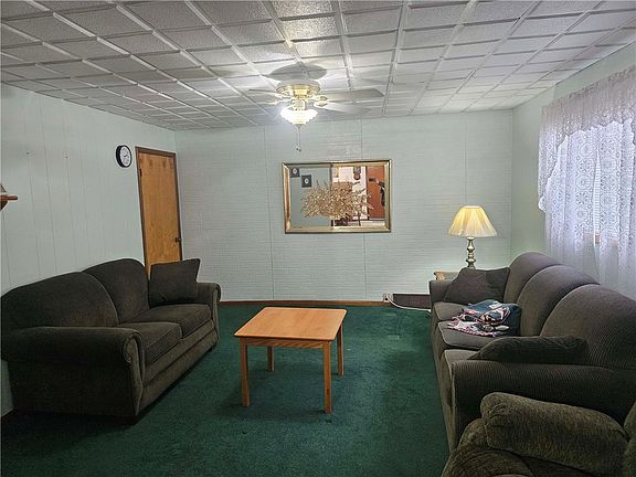 2nd image of 377 Crabapple Rd