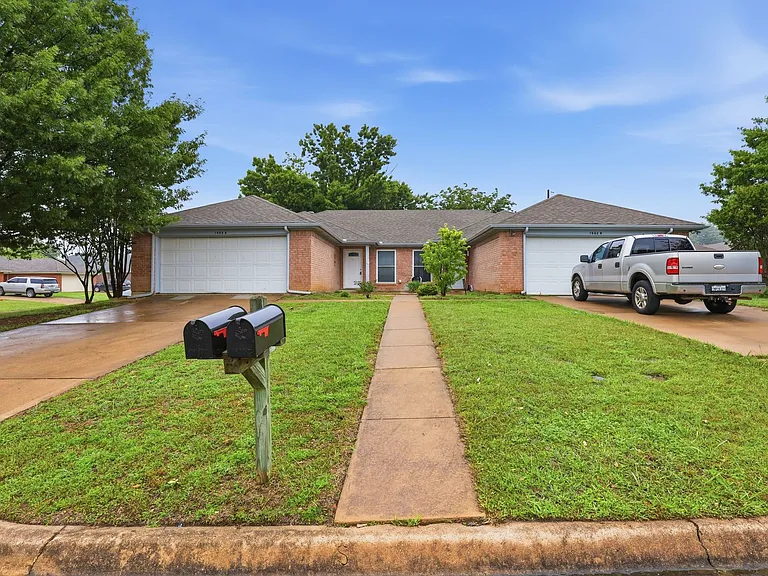 1502 Sharron Ct — Photo 64