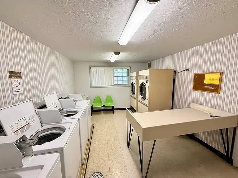 175 Malabu Dr #54 — Photo 6