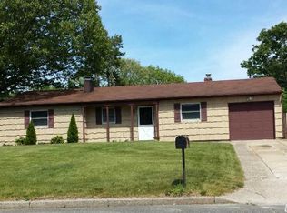 11 Marlin Rd, Centereach, NY 11720