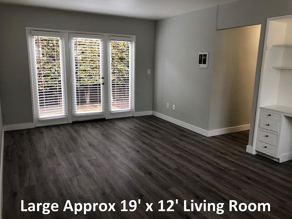 1st image of 3328 6th Ave