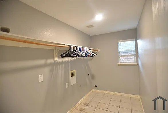 2820 Island Wren Dr — Photo 8