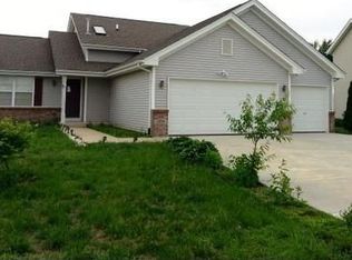 1279 Bailey Dr, Machesney Park, IL