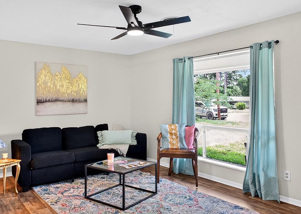 1st image of 407 Oleta Ave