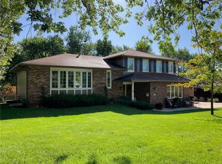 411 S 5th St, Winterset, IA 50273