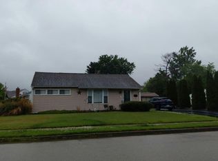 108 Trimble Blvd, Brookhaven, PA 19015