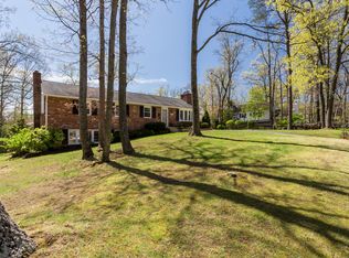 4329 Starr Jordan Dr, Annandale, VA 22003