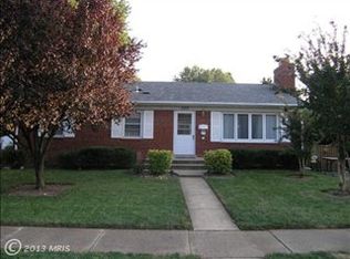 209 Ayrlee Ave NW, Leesburg, VA 20176