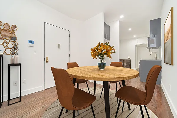 Rented by Living New York | media 25