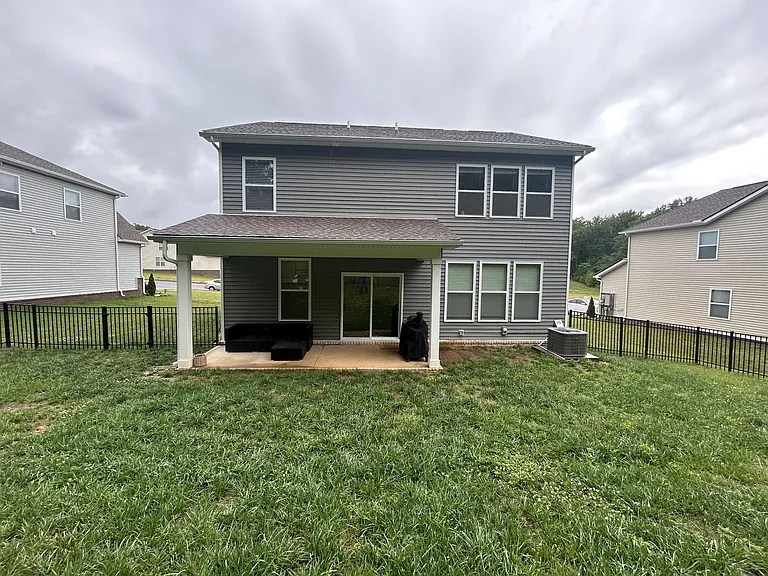 1055 Ross Farms Blvd — Photo 33
