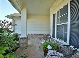 28807 Hidden Lake Ct W, Magnolia, TX 77354