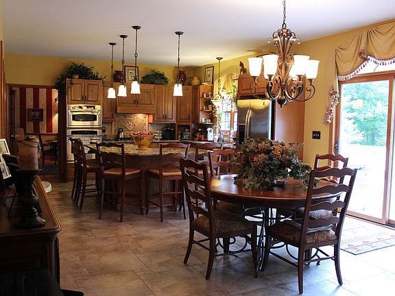 4th image of 4671 Winding Woods Ln