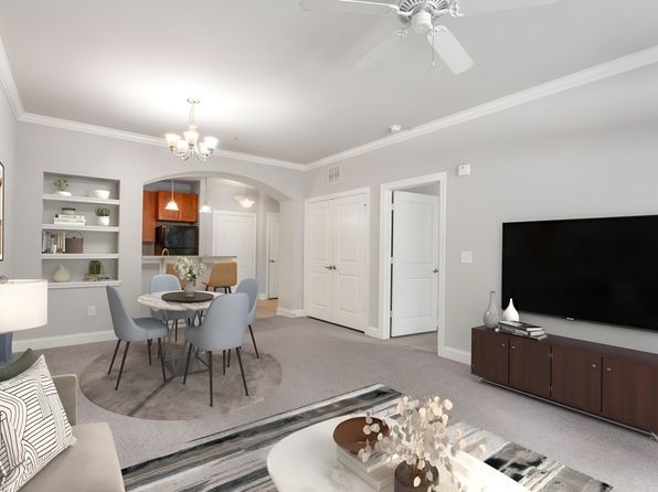 710 Villagio Pl #405