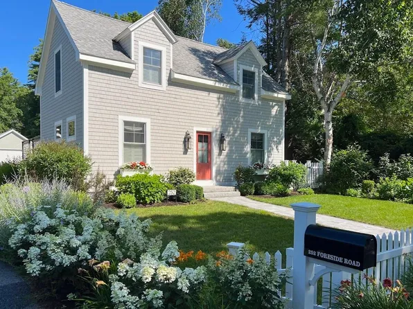 252 Foreside Road, Falmouth, ME 04105