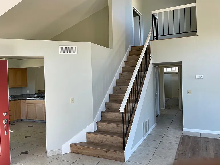 523 Fuchsia Dr — Photo 5