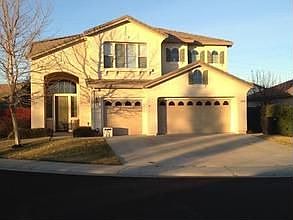 1st image of 208 Eucalyptus Ct
