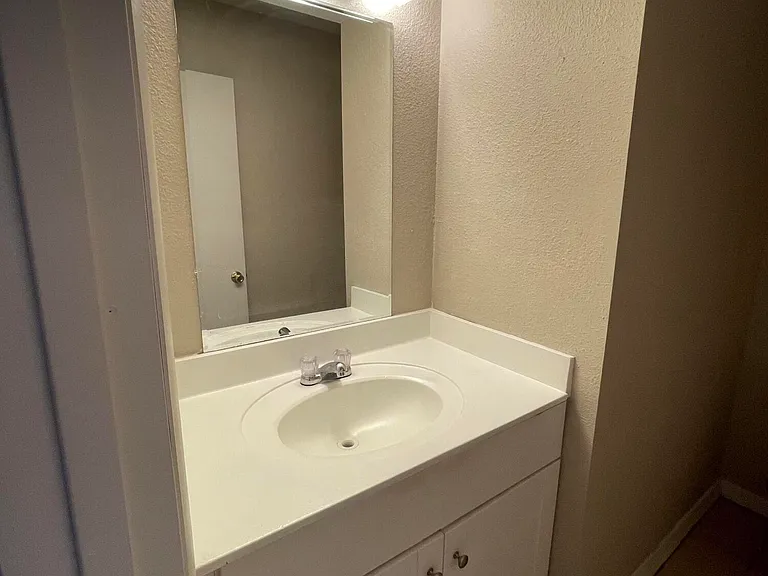 860 E Brown Rd #34 — Photo 9
