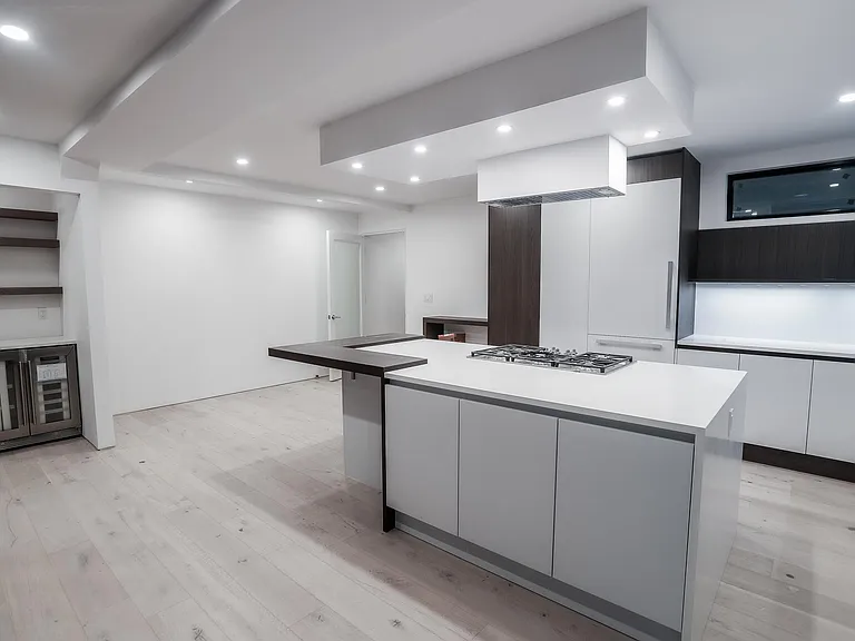 56 Spring St #Townhouse 2 — Photo 5