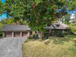 4713 Crippen Rd, Knoxville, TN 37918