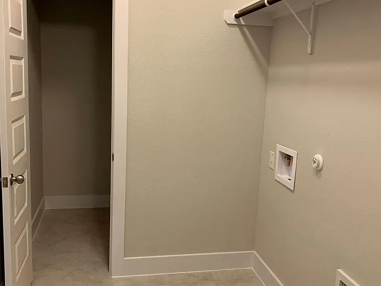 10717 Charger Way — Photo 5