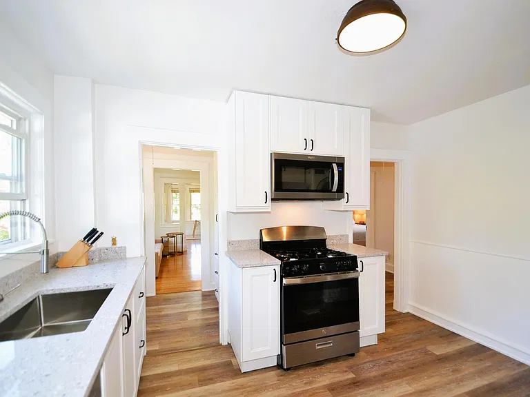 112 S Main St #1 — Photo 3