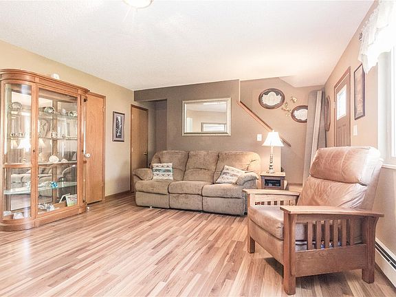 4th image of 2701 19th Street Dr APT 6