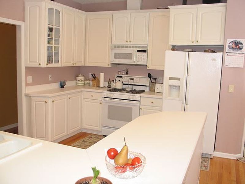 4th image of 359 USHERS Road