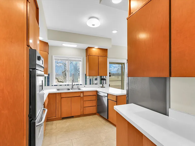 1803 Golfview Dr — Photo 15