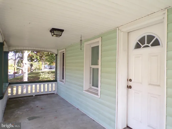 1265 Cut Off Rd, Keyser, WV 26726