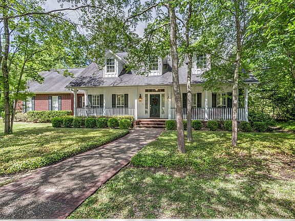 2nd image of 1708 Columbine Dr
