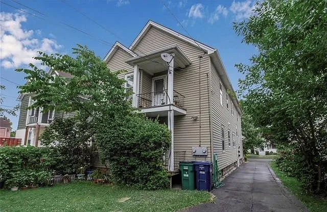 336 Sterling Ave #1 — Photo 15