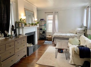 85 Phillips St #4A, Boston, MA 02114