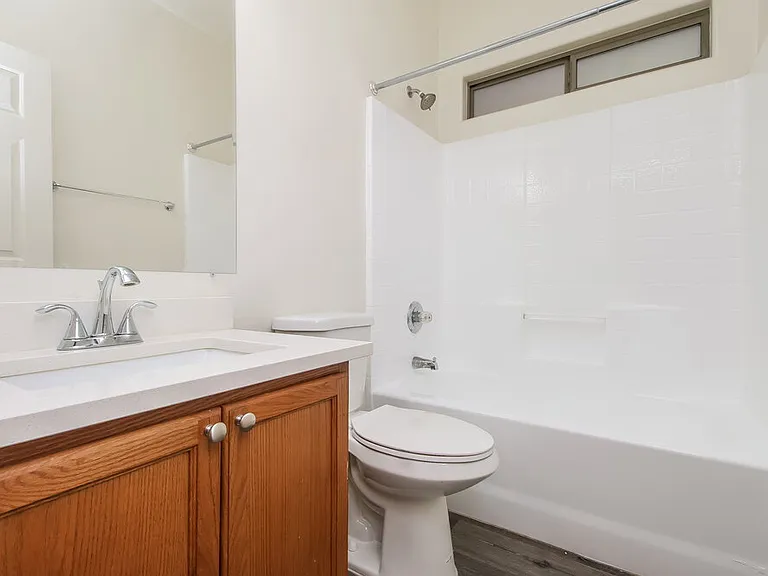 17320 W Caribbean Ln — Photo 14