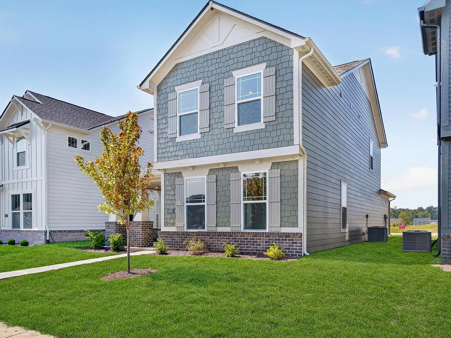 3 bed, 2.5 bath, 1728 sqft, $2,400 — Photo 3