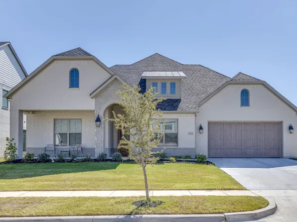 950 Highlands Ave, Aledo, TX 76008