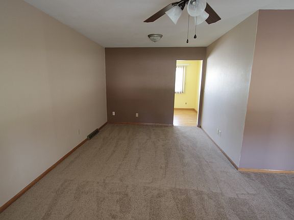 3rd image of 346 Biester Dr