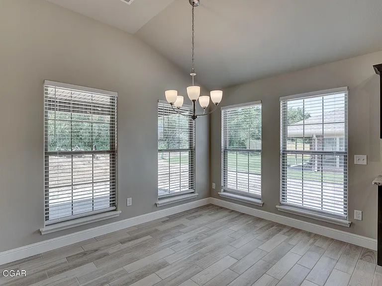 2632 S Lois Ln — Photo 11