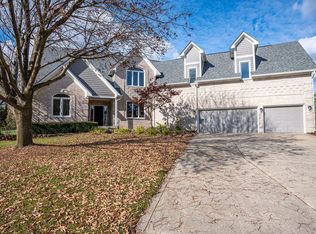 2602 Waldon Dr, Greenwood, IN