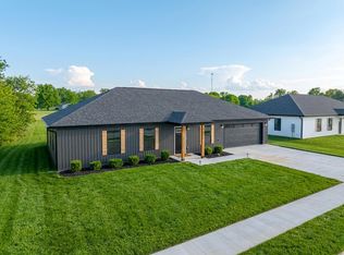 210 E Love St, Auxvasse, MO 65231