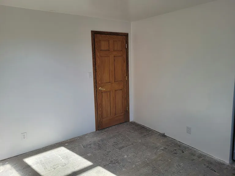 332 N French St — Photo 20
