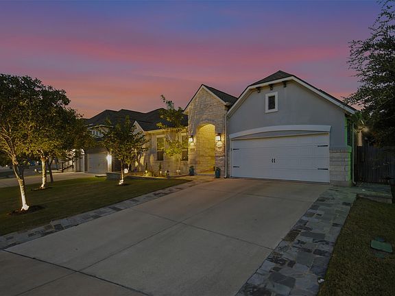 2nd image of 1416 Amarone Dr