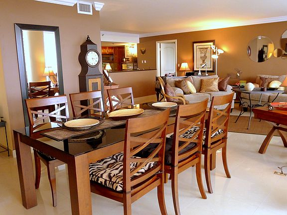 5th image of 1717 N Bayshore Dr APT 1436